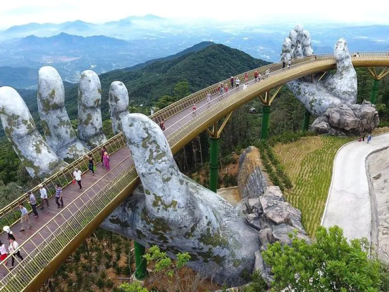 Golden Hand bridge: The Ultimate Travel Guide