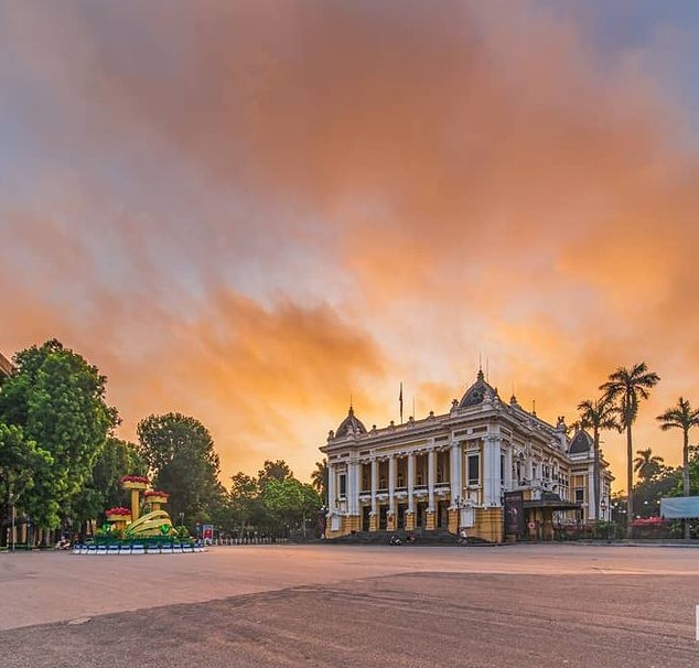 Hanoi Opera House: A Grand French Colonial Icon in Hanoi
