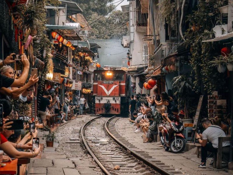 Introduction: A Unique Vietnam Discovery Tours Experience