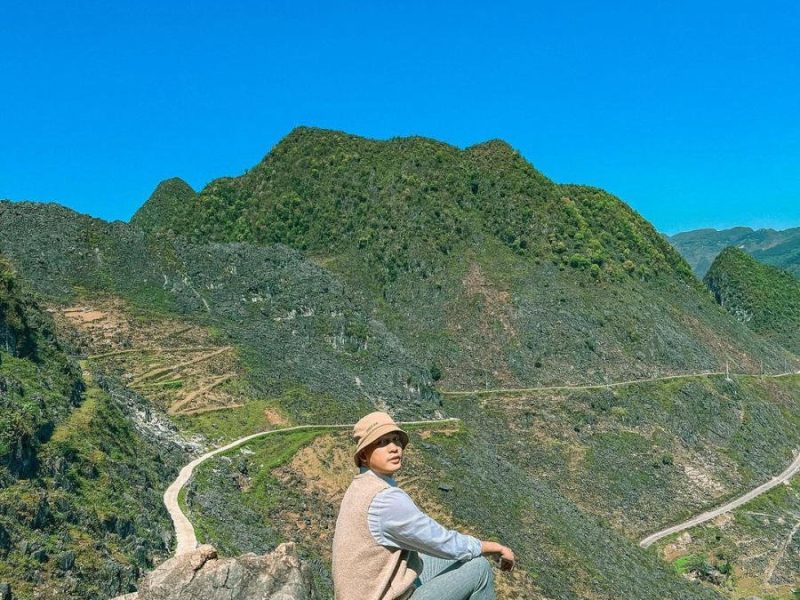 There are thousands of travelers visiting Ma Pi Leng Pass annually (Source: Collected)