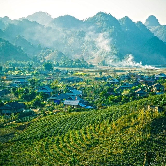 Moc Chau Highland: Northern Vietnam Travel Guide