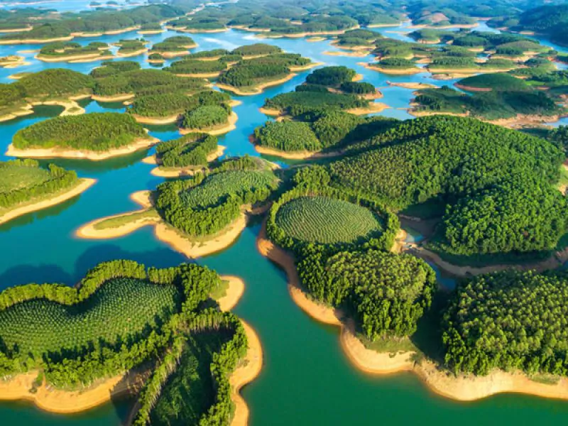Thac Ba Lake: Vietnam Discovery Travel Guide