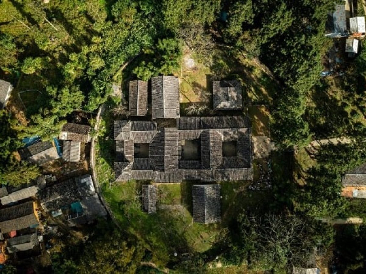 Vuong Family Mansion Ha Giang: History & Visit Guide