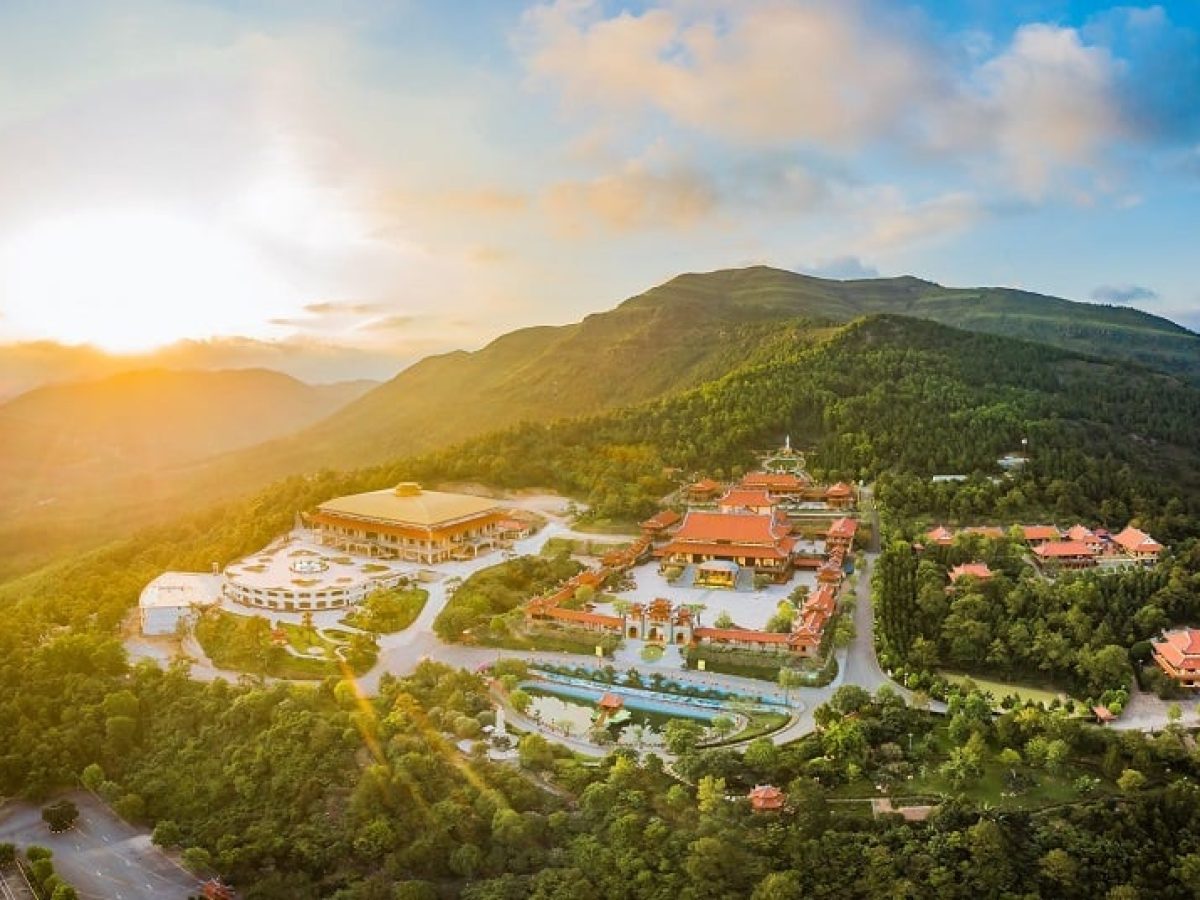 Ba Vang Pagoda: The Spiritual Heart of Quang Ninh