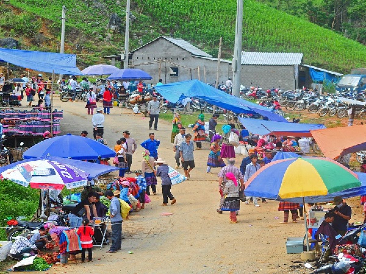 Coc Ly Market, Sapa, Vietnam