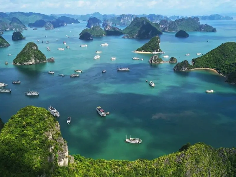 Ha Long Bay weather in February is mild (Source: Collected) Ha Long Bay weather in February is mild (Source: Collected)