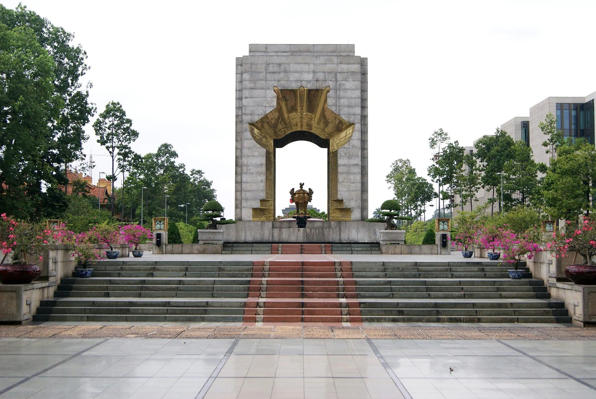 Vietnam War Memorial Hanoi: A Tribute to National Heroes