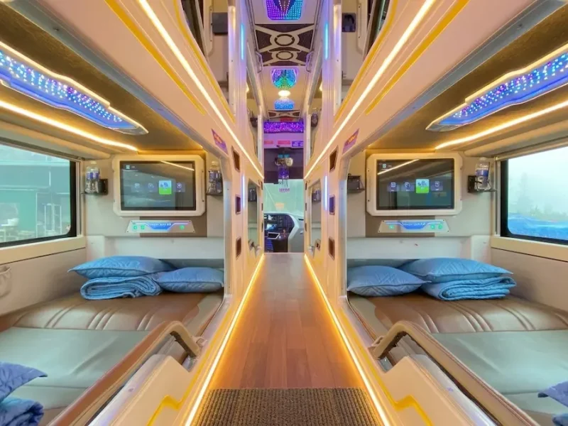 Hanoi to Sapa G8 Bus Lower Cabin | Vietnam Discovery Tours