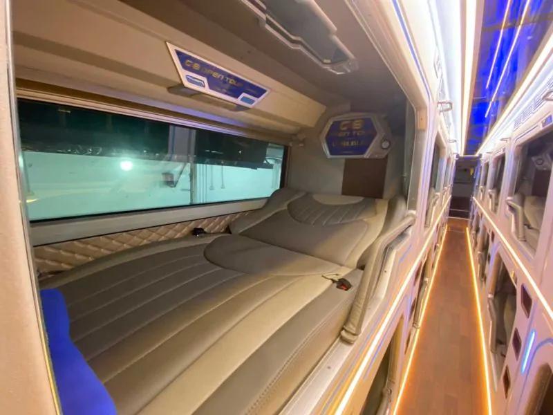 Private Cabin at G8 Open Tour