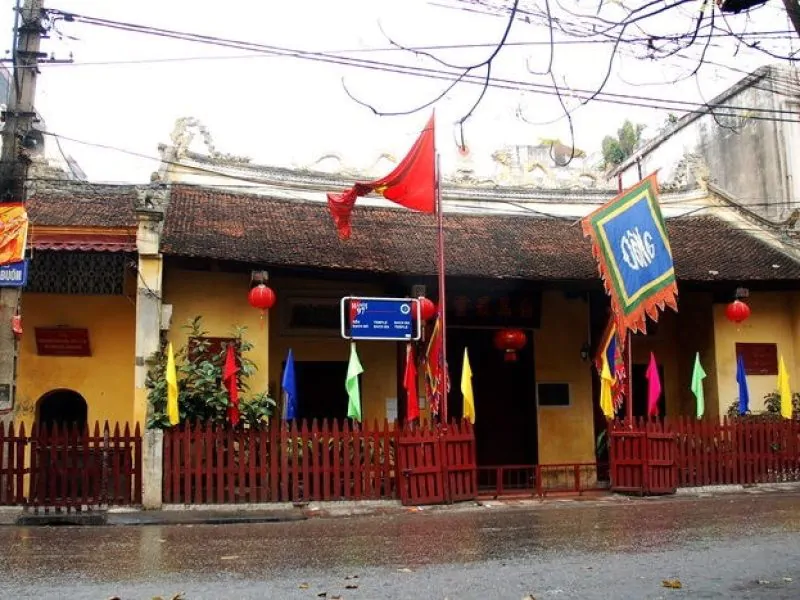 9 Must-visit Temples and Pagodas in Hanoi Old Quarter
