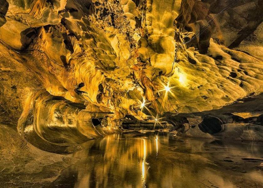 Discover the Stunning Moso Cave in Ha Tien, Vietnam