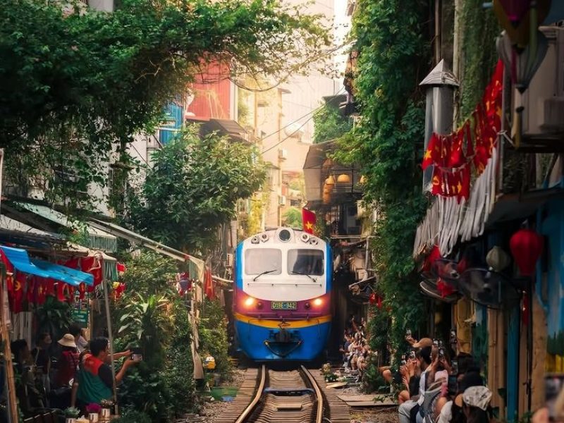 View of Hoan Kiem Lake and Hanoi’s Old Quarter, the starting point of this Hanoi Halong Sapa tour