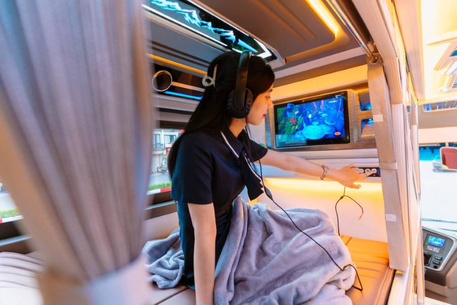 HK Open Tour Sleeper Bus | Vietnam Discovery Tours