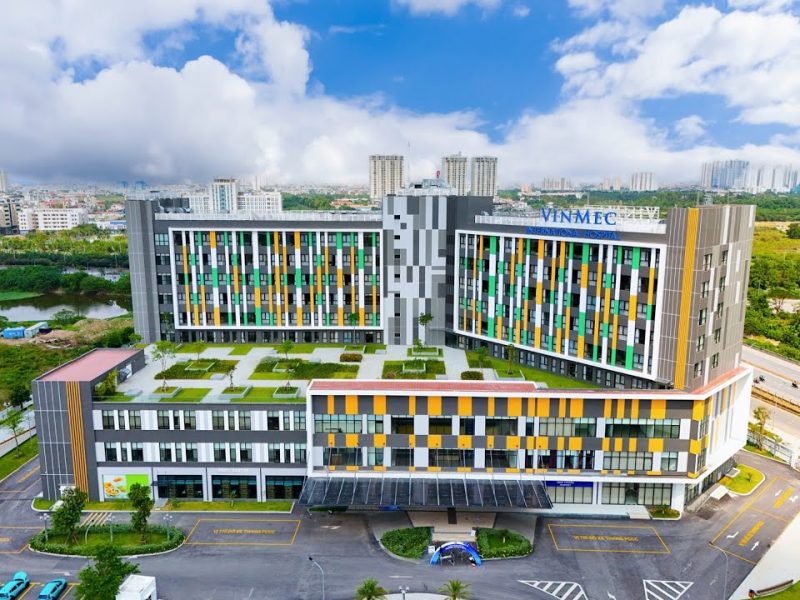 Why Foreigners Choose to Live and Work in Vietnam Vinmec International Hospital – where modern care meets compassion.